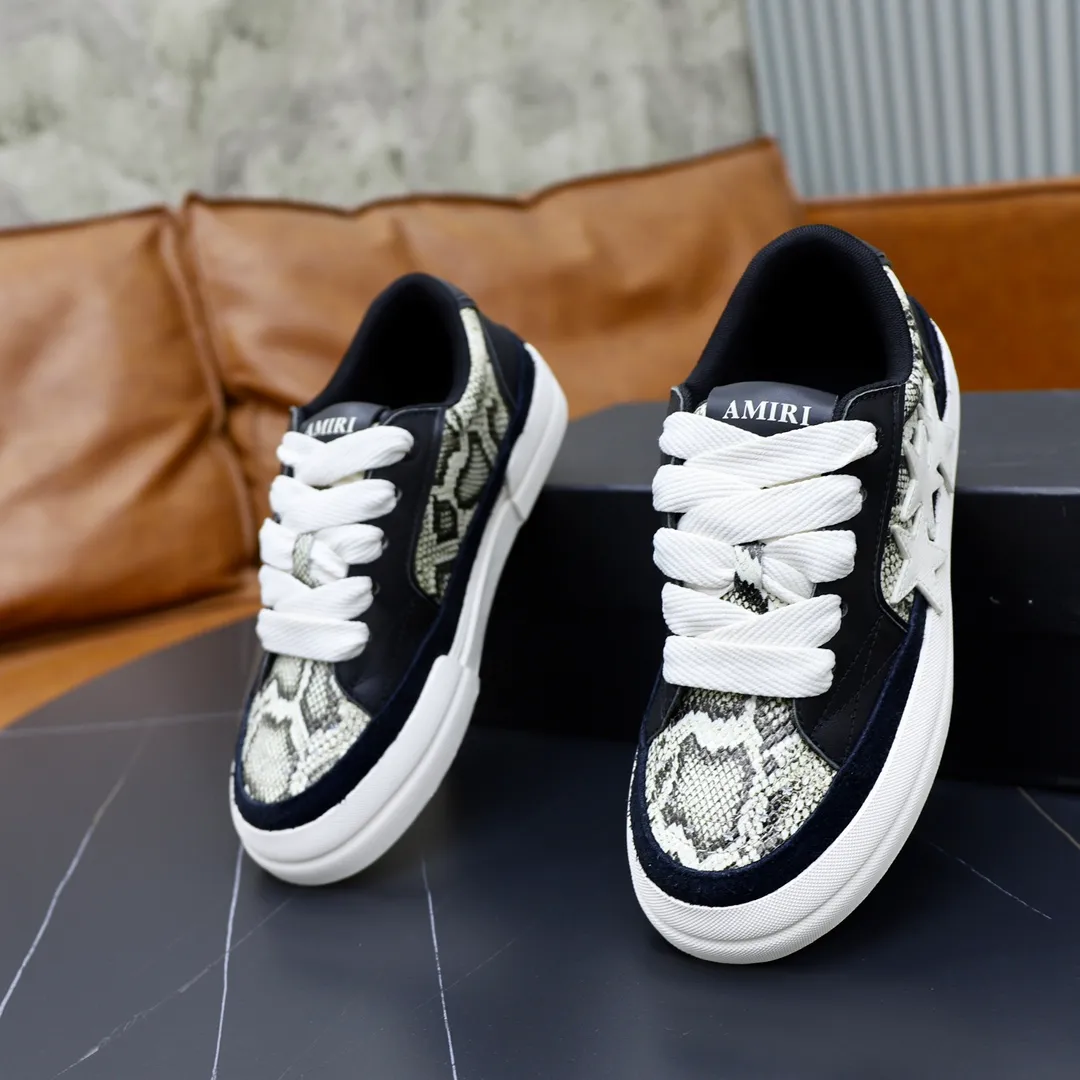 Men's men's shoes 💰540💰🔥🔥🔥 Couple style Amiri2024 new sports and casual shoes, casual, fashionable and versatile flat-soled moral training shoes. Classic color combination + perfect shoe shape, Amiri’s classic Logo star makes you and I fall in love. Imported cow suede leather makes the shoes more high-end. Recommended by major celebrities, bloggers and internet celebrities.   Color: black, off-white, blue, pink, red. Size: Women’s 35-40 (41 is custom-made and non-returnable) Men’s 38-44 (45 and 46 are custom-made and non-refundable)